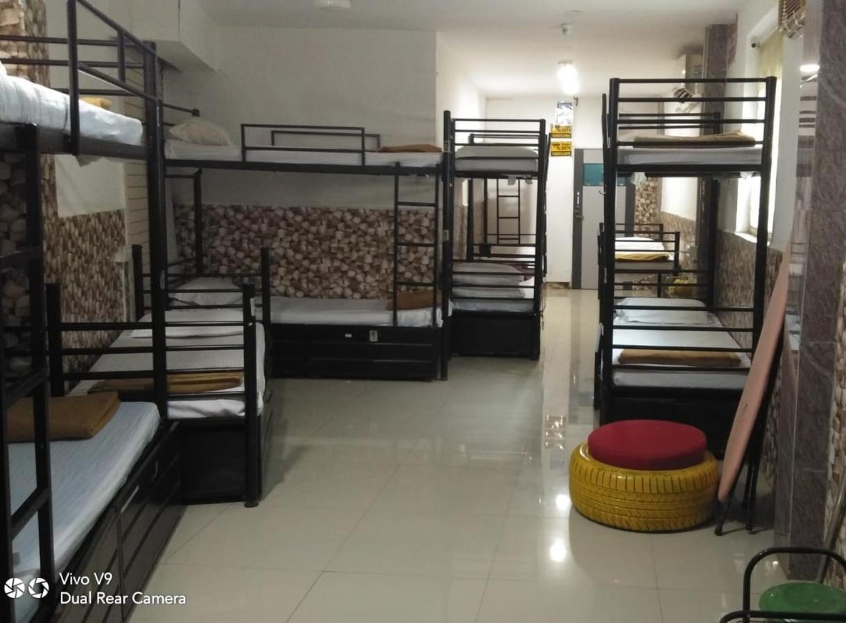 Backpack Stay Mumbai Bagian luar foto